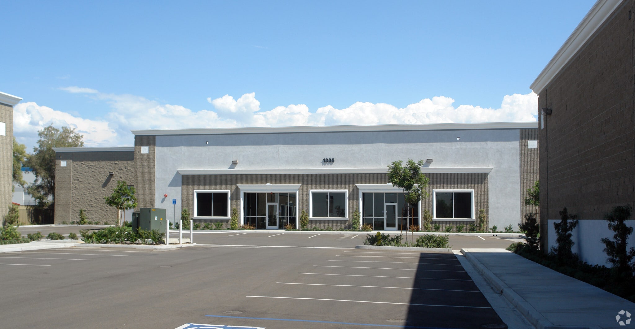 1335 Riverview Dr, San Bernardino, CA for lease Primary Photo- Image 1 of 5