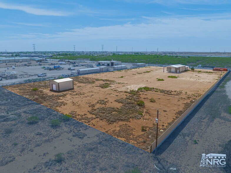9507 FM 307, Midland, TX à louer - Photo du bâtiment - Image 3 de 13