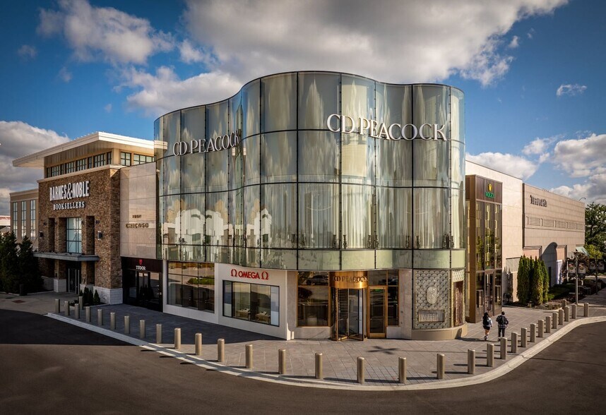 2-564 Oakbrook Ctr, Oak Brook, IL à louer - Photo du bâtiment - Image 3 de 11