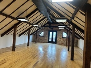 1000-1010 Wisconsin Ave NW, Washington, DC for lease Interior Photo- Image 1 of 4