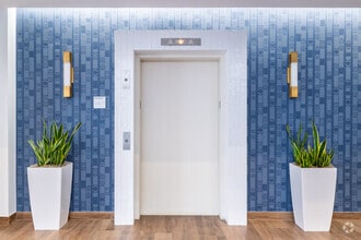 118 Turnpike Rd, Southborough, MA à louer Photo intérieure- Image 2 de 13