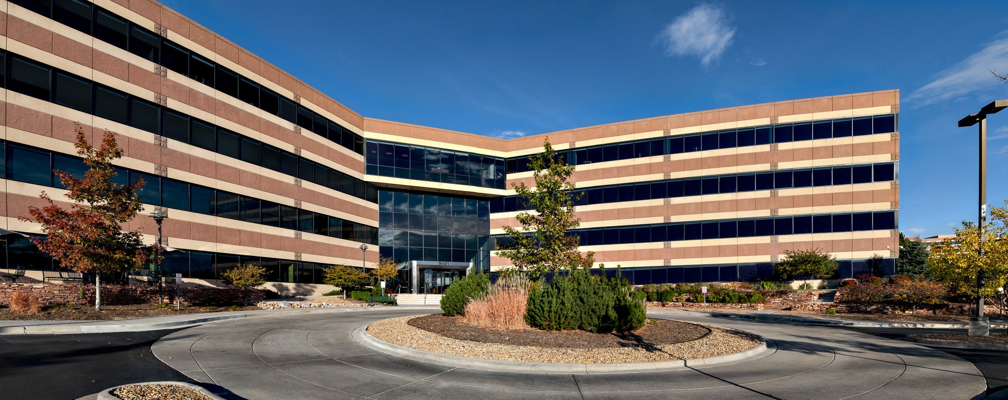 9401 E Panorama Cir, Englewood, CO for lease Primary Photo- Image 1 of 10