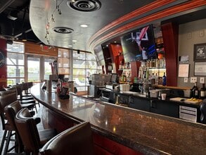 5013 Bowen Dr, Mason, OH for sale Interior Photo- Image 1 of 4