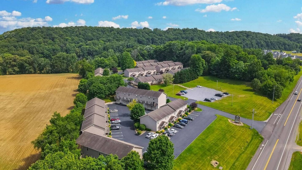 3300 Boones Creek Village Ct, Jonesborough, TN for sale - Building Photo - Image 1 of 17