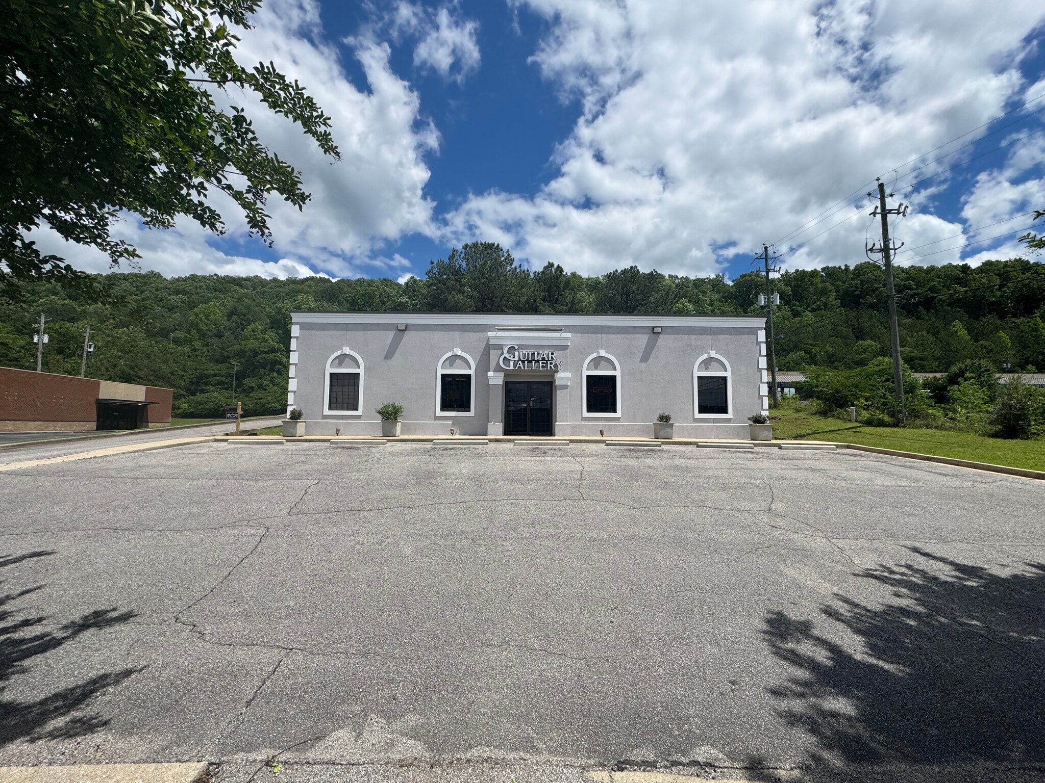 2621 Pelham Pky, Pelham, AL for sale Primary Photo- Image 1 of 10