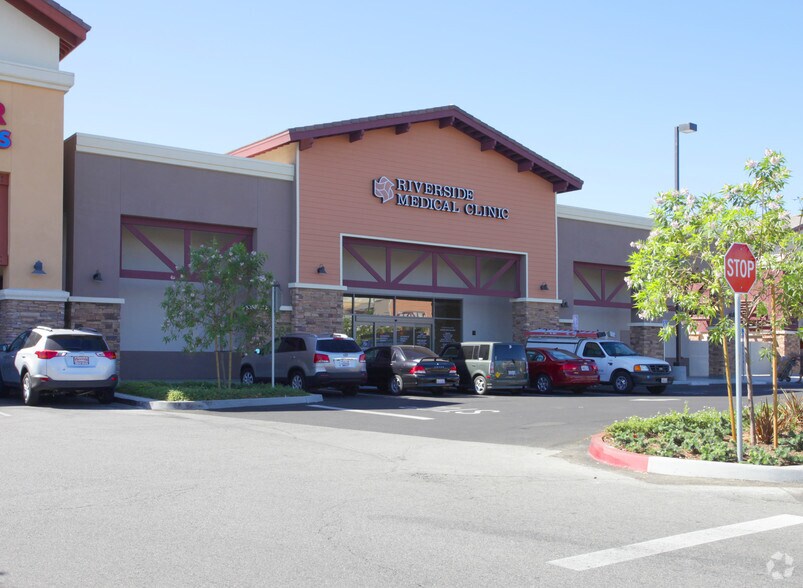 12648-12672 Limonite Ave, Eastvale, CA à louer - Photo du bâtiment - Image 2 de 10