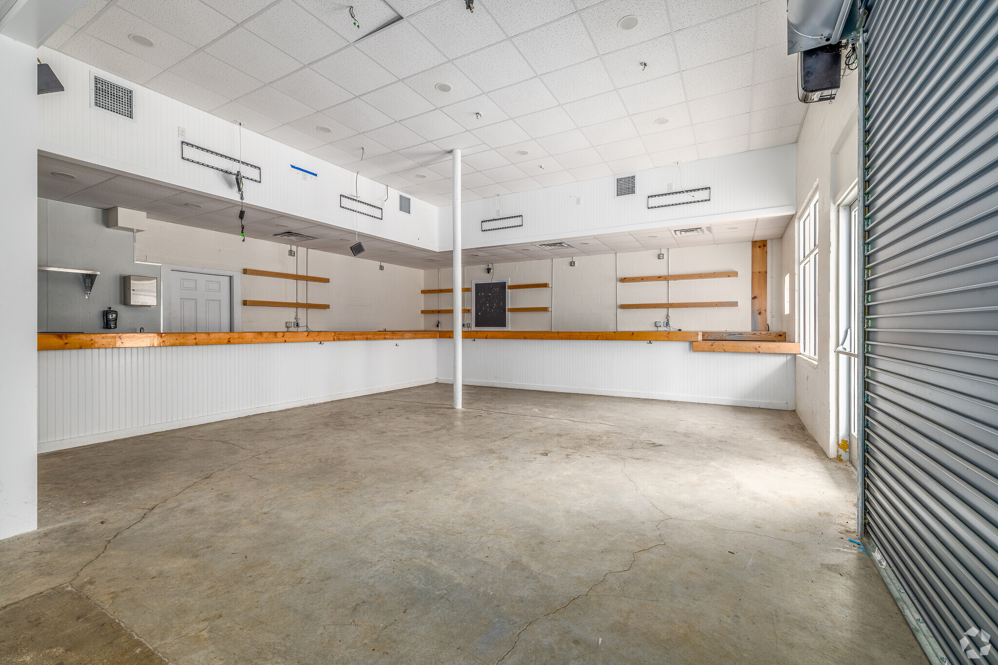 223 S Main St, Gainesville, FL for lease Interior Photo- Image 1 of 9