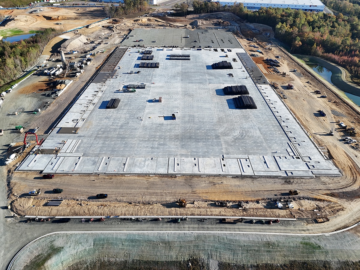 211 Centreport Pky, Fredericksburg, VA for lease Building Photo- Image 1 of 14