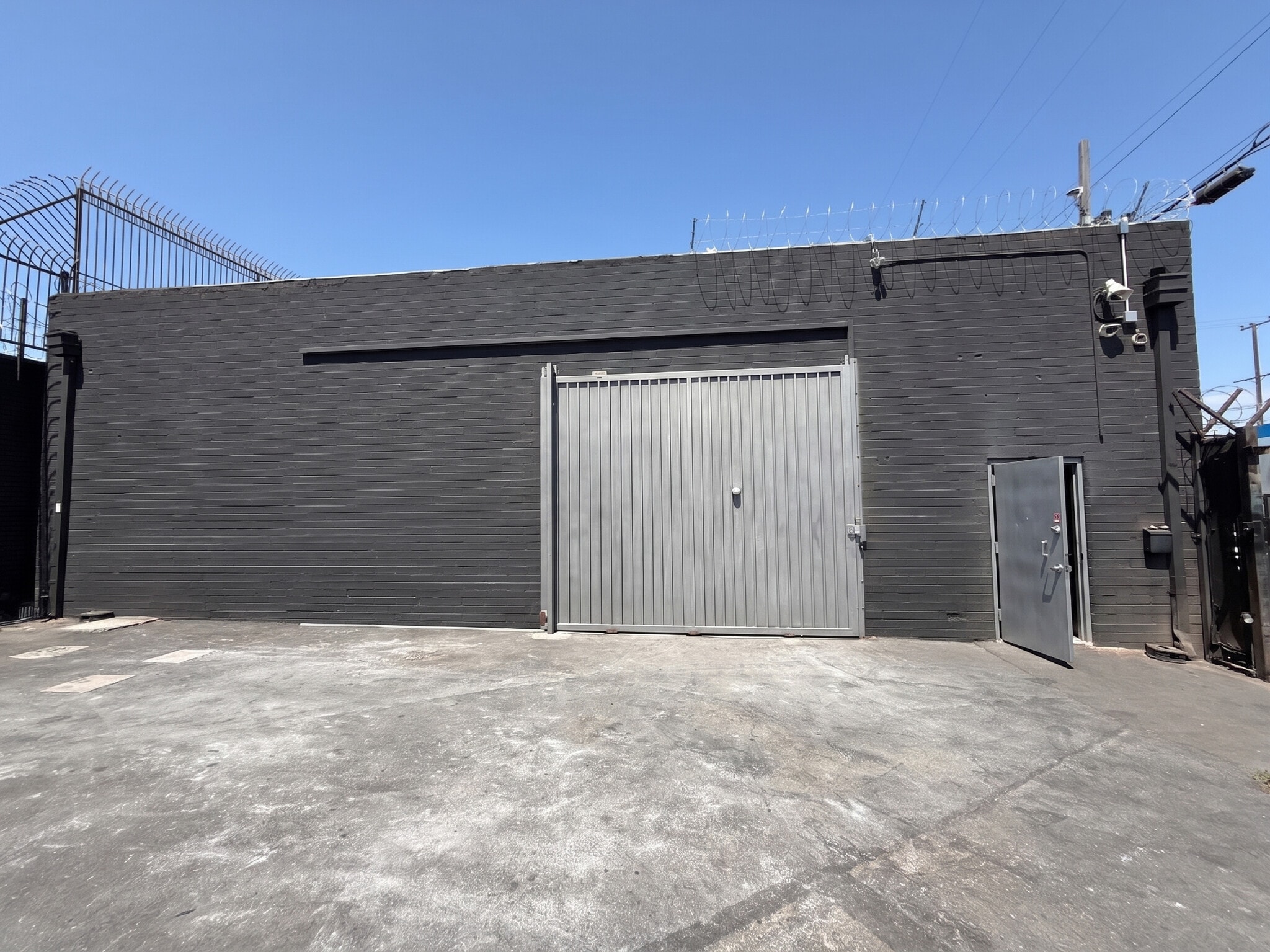 1126 E 14th St, Los Angeles, CA for sale Building Photo- Image 1 of 5