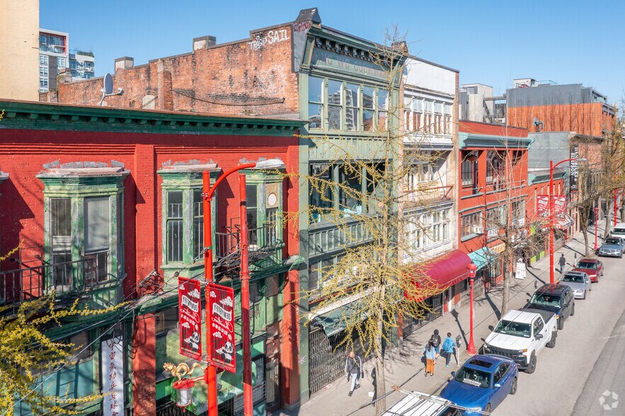 23 E Pender St, Vancouver, BC à vendre - Photo du bâtiment - Image 3 de 10