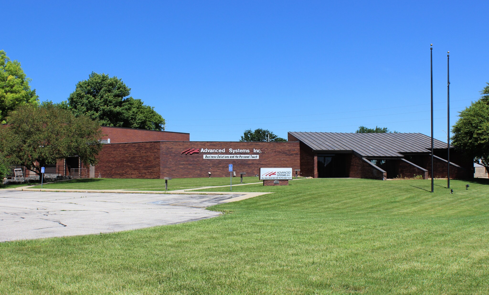 2945 Airport Blvd, Waterloo, IA for sale Building Photo- Image 1 of 1