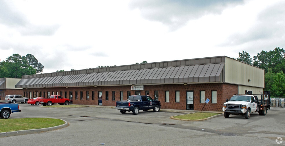 3905 Holland Blvd, Chesapeake, VA for lease - Primary Photo - Image 1 of 5