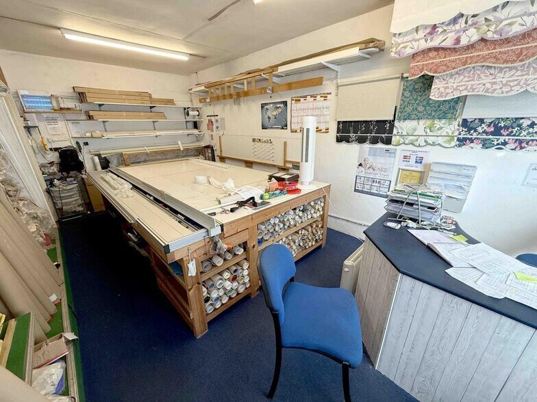 3A Gorsfach, Llangennech à vendre - Photo du bâtiment - Image 2 de 17