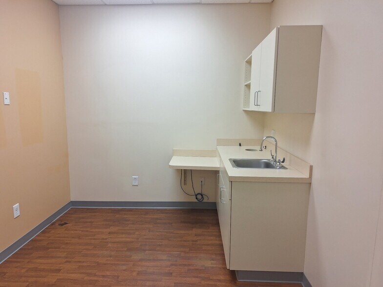 3881 Churchville Ave, Churchville, VA à vendre - Photo du bâtiment - Image 3 de 12