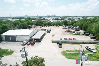 10709 Goodnight Ln, Dallas, TX for lease Interior Photo- Image 2 of 5