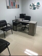 4000 N State Road 7, Lauderdale Lakes, FL à louer Photo intérieure- Image 2 de 4