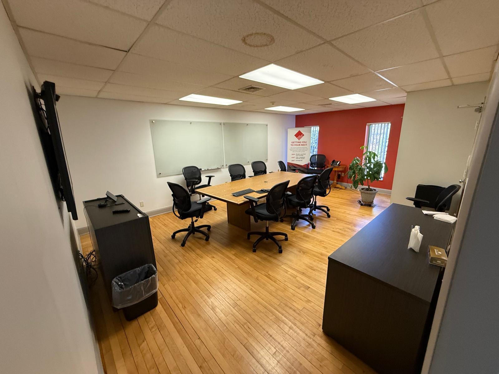 456 US Highway 22 W, Readington, NJ à louer Photo intérieure- Image 1 de 18