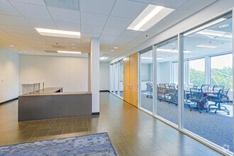 12345 N Lamar Blvd, Austin, TX for lease Interior Photo- Image 2 of 6