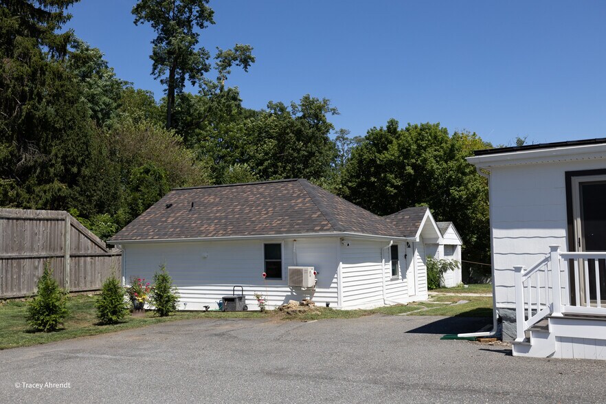 3511 Main st, Morgantown, PA à vendre - Photo du bâtiment - Image 2 de 13