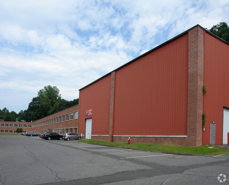 115 Wall St, Valhalla, NY for lease - Building Photo - Image 3 of 5