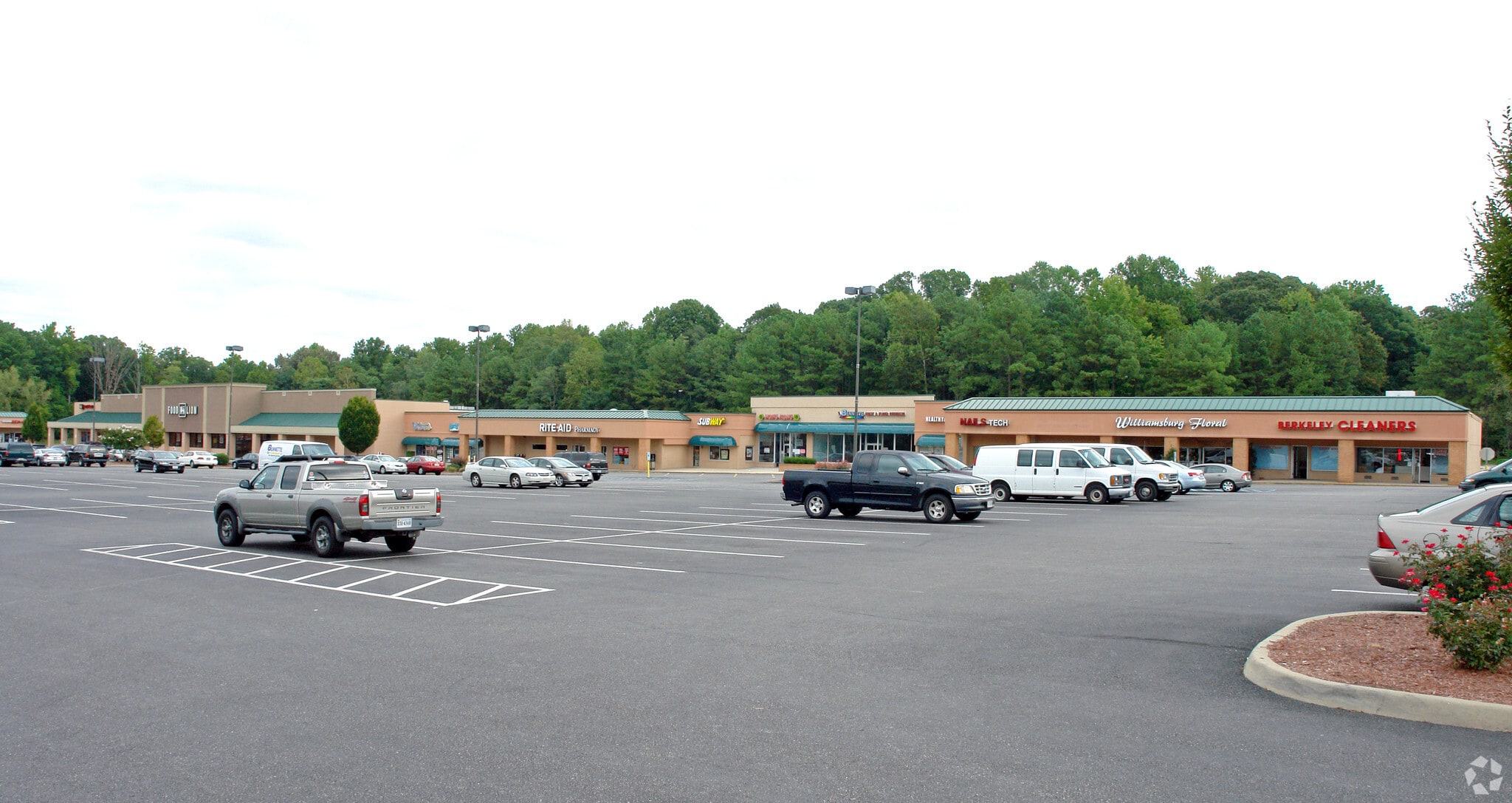 551-801 Merrimac Trl, Williamsburg, VA for lease Primary Photo- Image 1 of 11