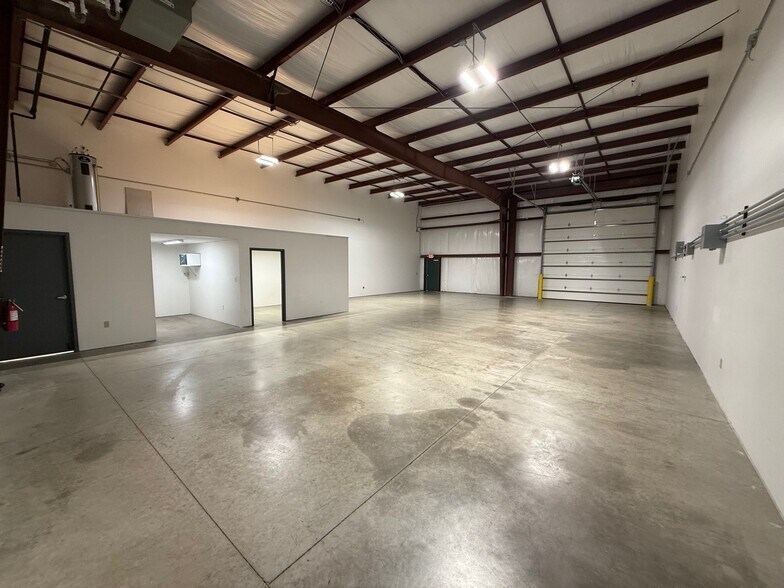 6415-6429 Highview Dr, Fort Wayne, IN à louer - Photo intérieure - Image 2 de 9