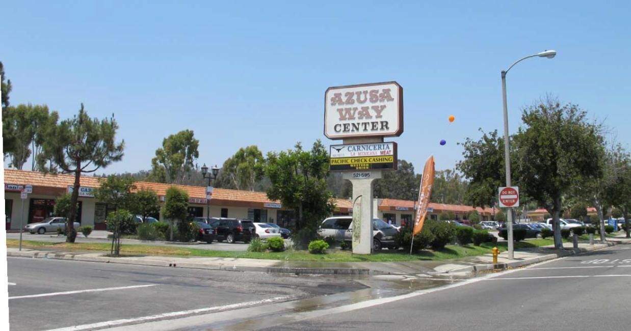 521-595 S Azusa Way, La Puente, CA à louer Photo du bâtiment- Image 1 de 5