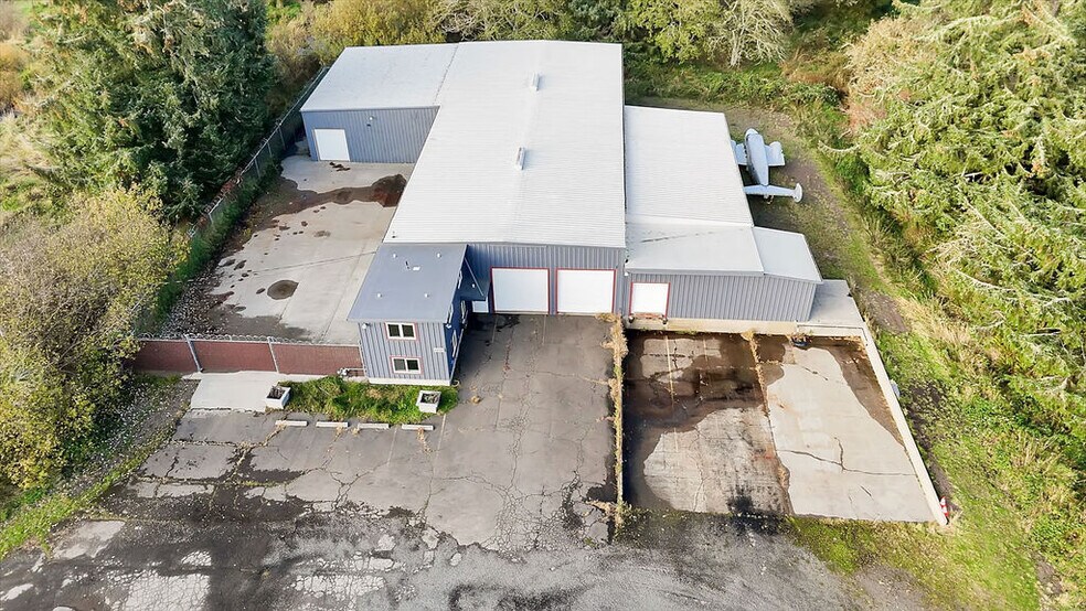 1425 SE 9th St, Warrenton, OR à louer - Photo du bâtiment - Image 2 de 48