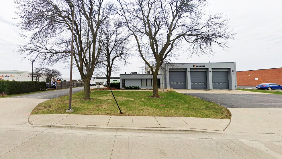 1655 Greenleaf Ave, Elk Grove Village, IL à louer - Photo du bâtiment - Image 2 de 8