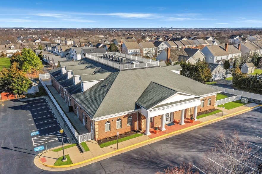 42885 Orchard Oriole Dr, Ashburn, VA for lease - Building Photo - Image 3 of 57