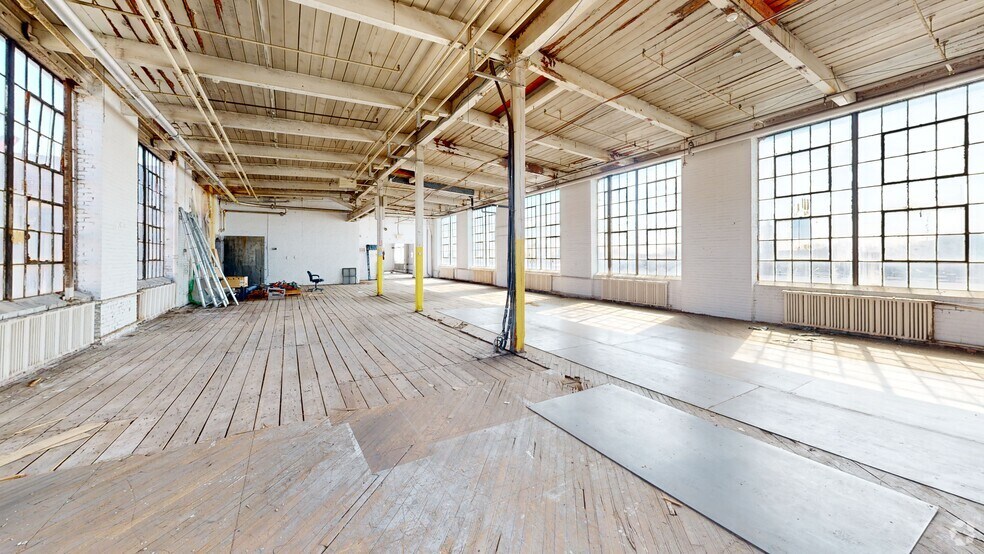 3775 Kensington Ave, Philadelphia, PA à vendre - Numérisation 3D de Matterport - Image 2 de 22