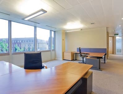 68-72 Hammersmith Rd, London for lease - Interior Photo - Image 3 of 8