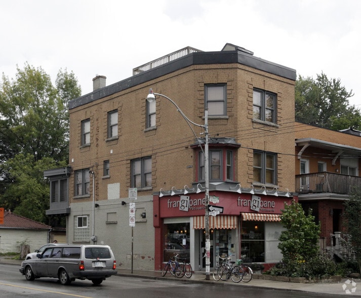 215 Madison Ave, Toronto, ON for sale - Primary Photo - Image 1 of 1