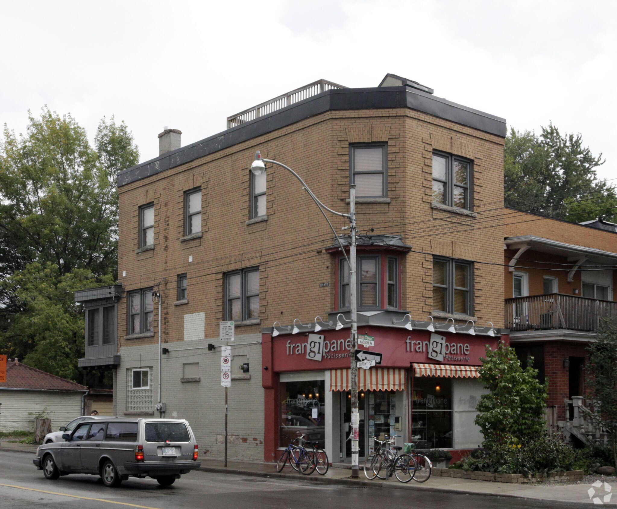 215 Madison Ave, Toronto, ON à vendre Photo principale- Image 1 de 1