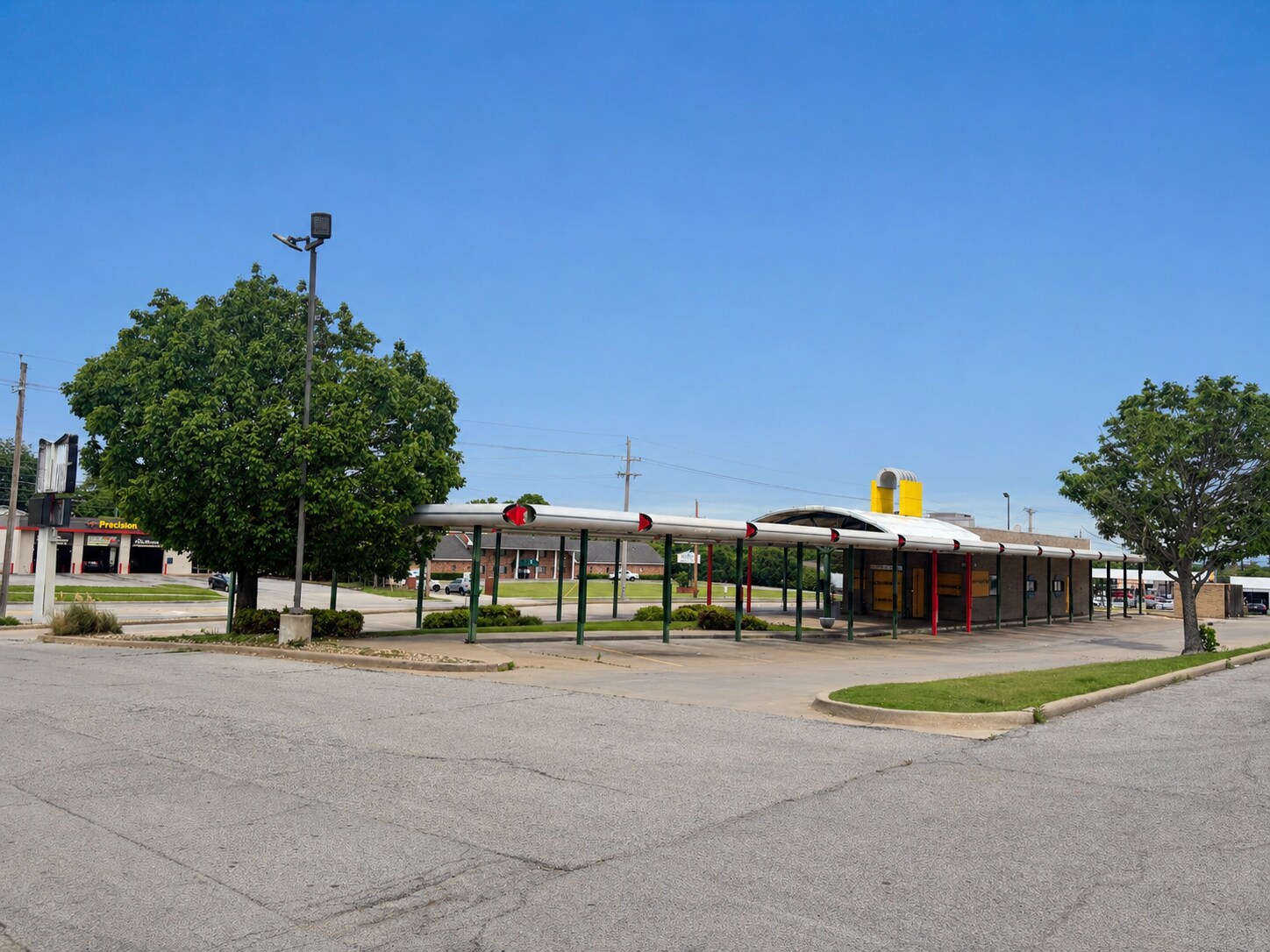 1919 S Memorial Dr, Tulsa, OK for lease Primary Photo- Image 1 of 8