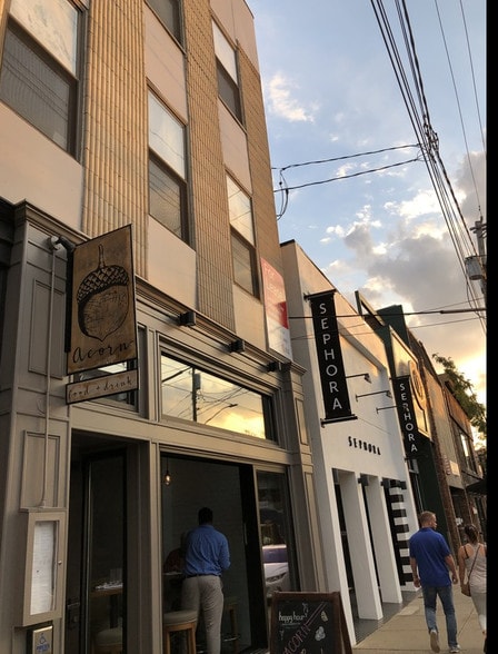 5528 Walnut St, Pittsburgh, PA for lease - Building Photo - Image 1 of 4