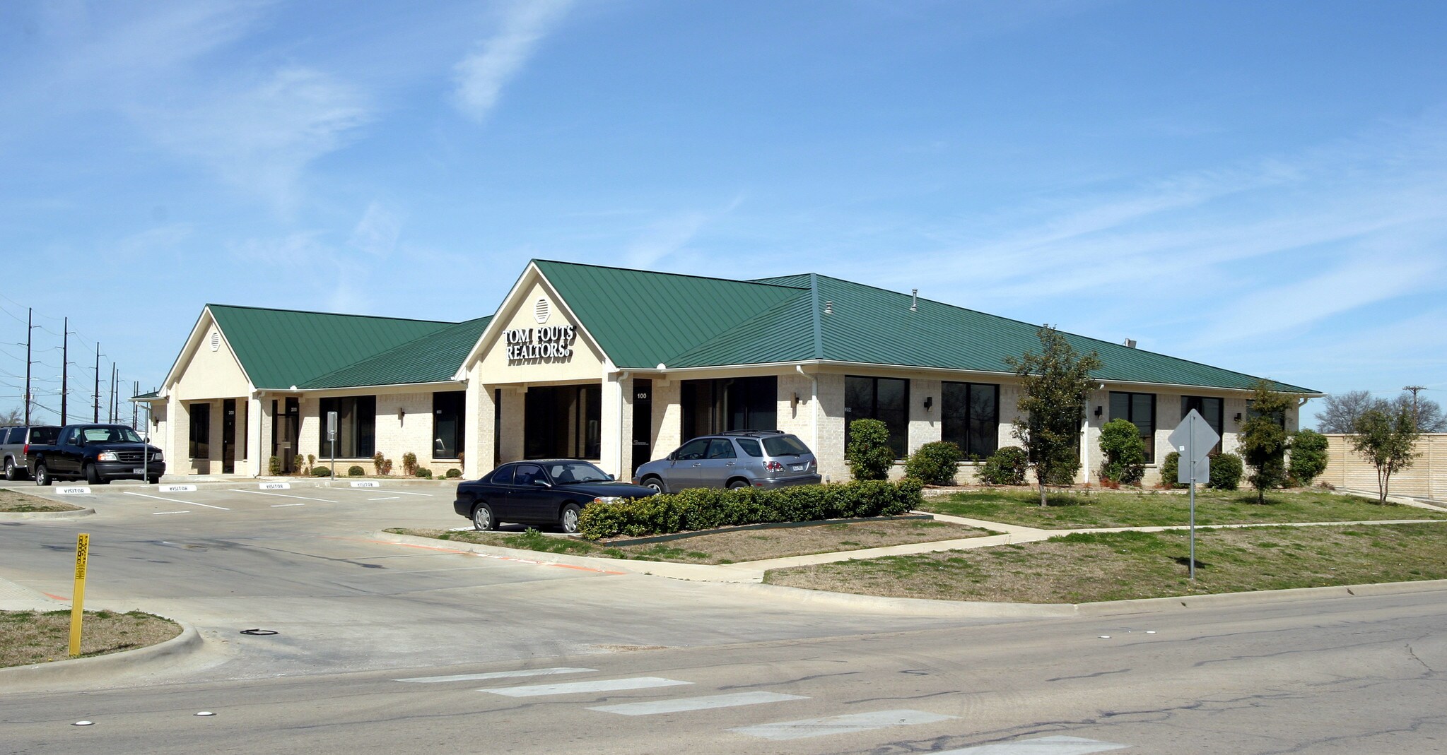 1200 S Woodrow Ln, Denton, TX for sale Primary Photo- Image 1 of 1