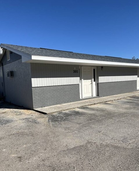 11151 66th St N, Largo, FL for lease - Building Photo - Image 3 of 17
