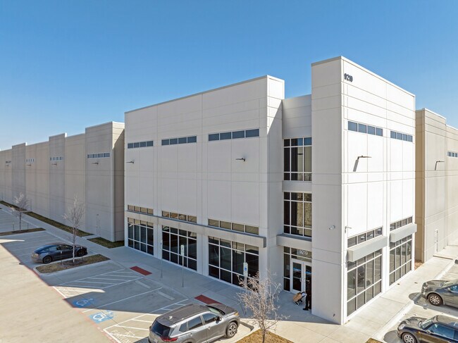 More details for 9219 Tuscany Way, Austin, TX - Industrial for Lease