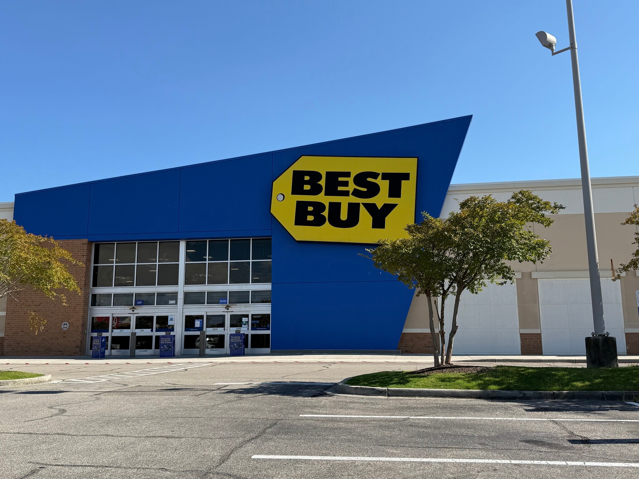 Pad 11 Bobby Eleutrius Blvd, Diberville, MS for lease Primary Photo- Image 1 of 11