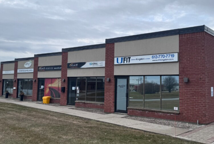 720 Progress Ave, Kingston, ON à vendre - Photo principale - Image 1 de 1