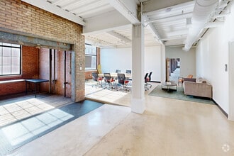 7514 Thomas Blvd, Pittsburgh, PA à louer Numérisation 3D de Matterport- Image 1 de 7