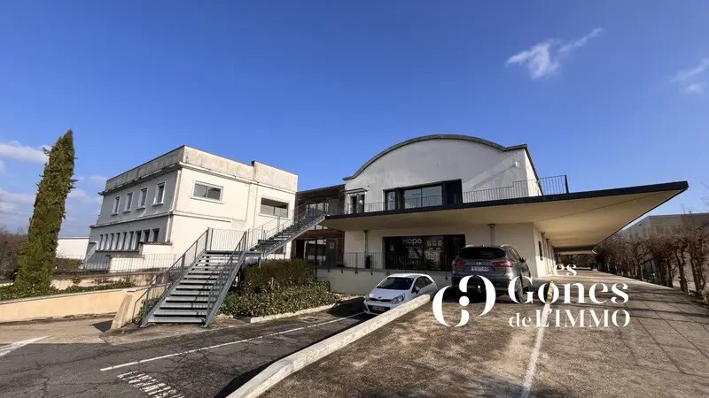 Retail in MARCILLY-D'AZERGUES for lease - Building Photo - Image 1 of 6