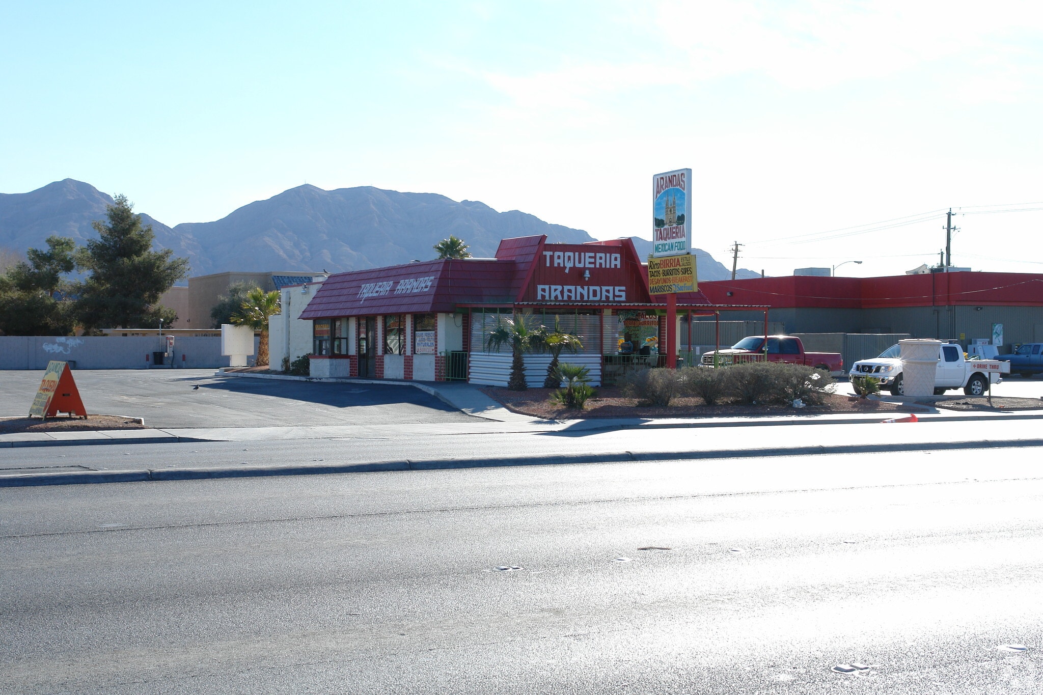 2040 N Nellis Blvd, Las Vegas, NV for sale Primary Photo- Image 1 of 6