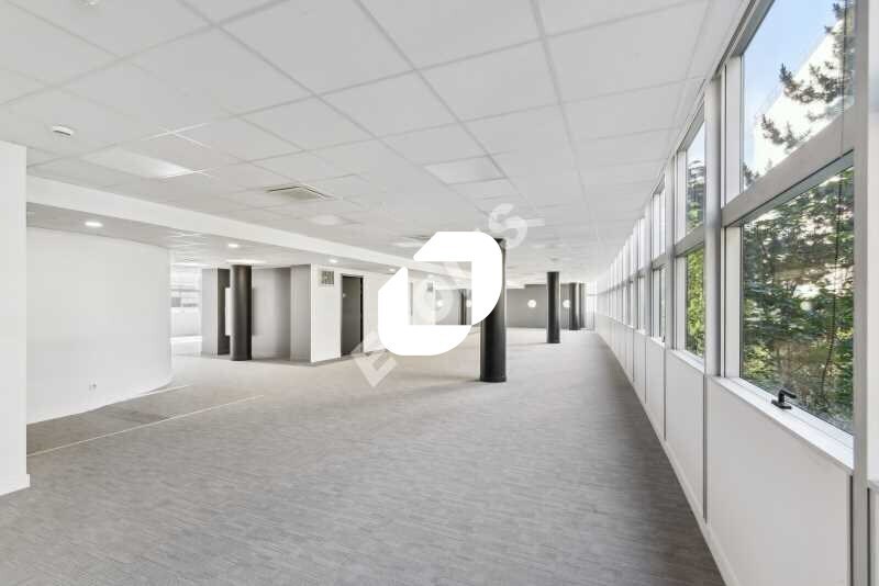 Bureau dans Pantin à louer - Photo du bâtiment - Image 3 de 15