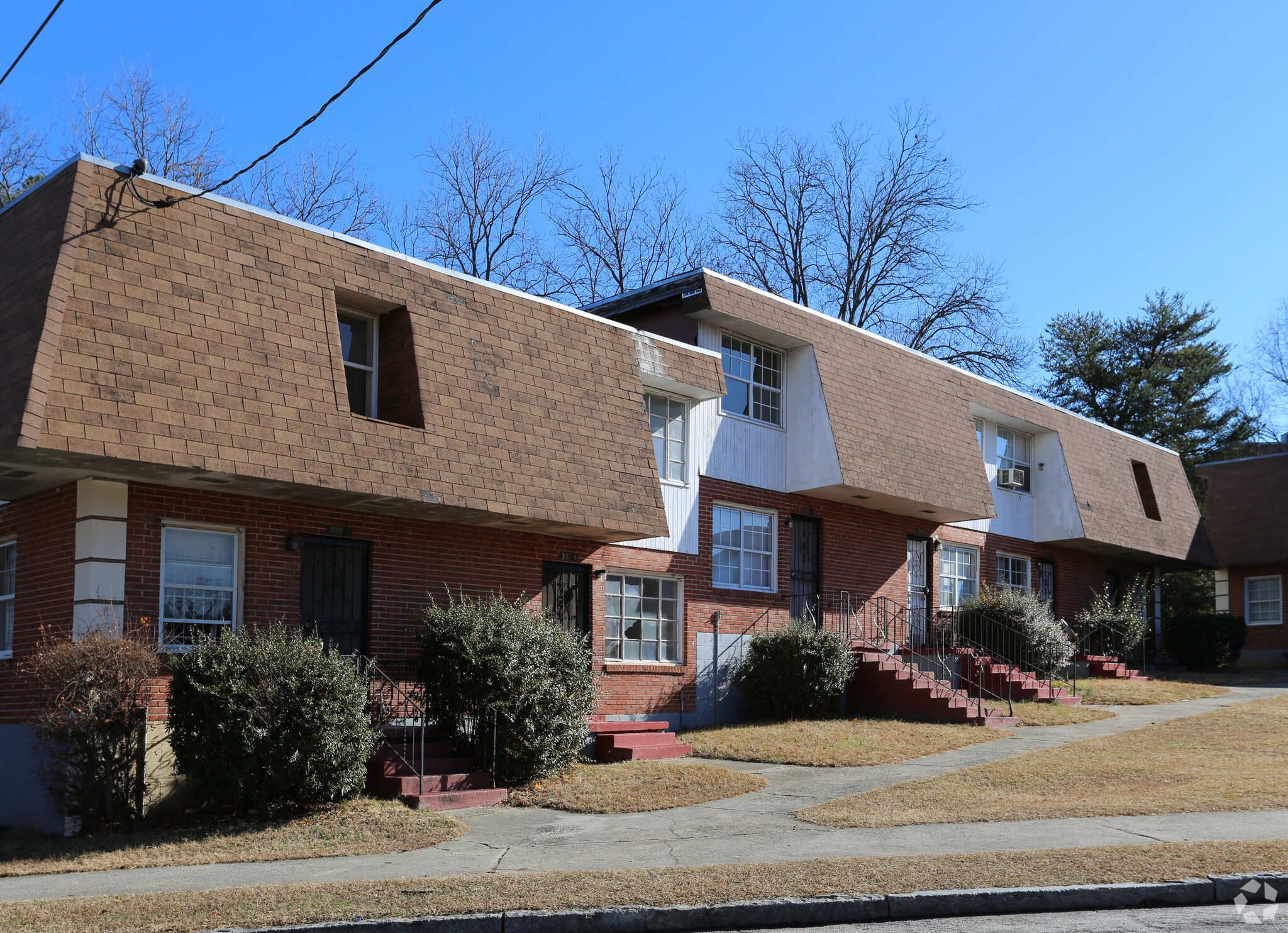 324 Archer Way NW, Atlanta, GA for sale Primary Photo- Image 1 of 13