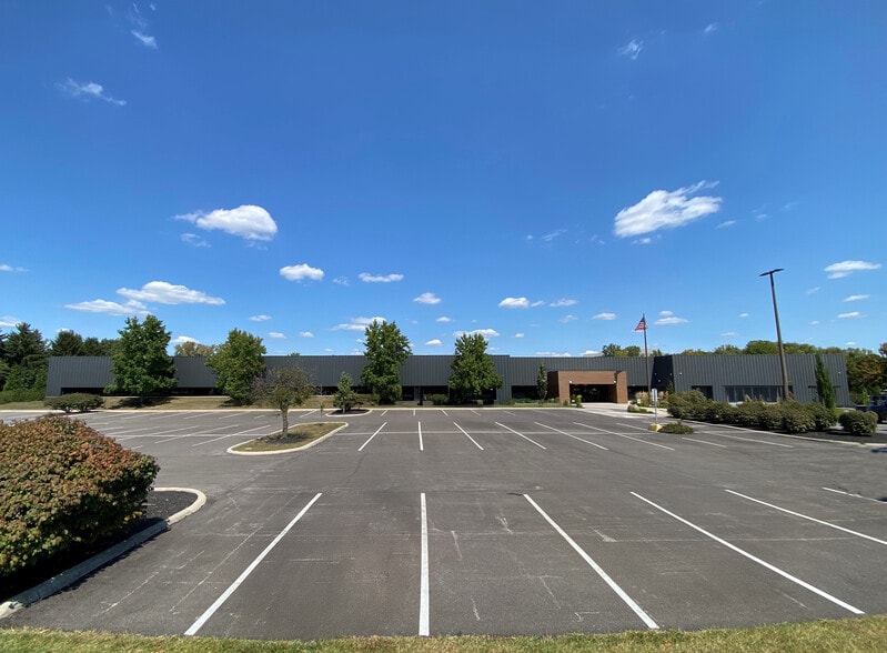5160-5168 Blazer Pky, Dublin, OH for lease - Building Photo - Image 2 of 9