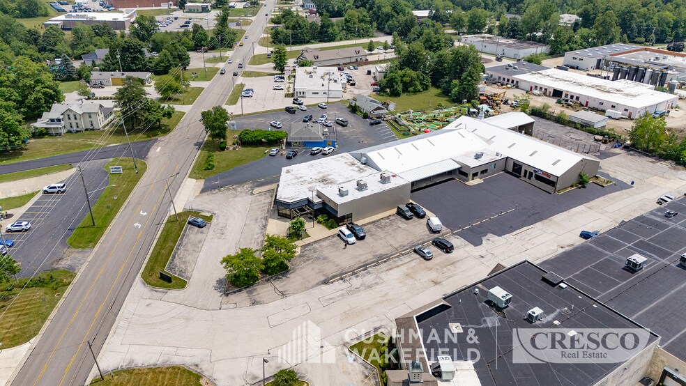 8269 E Washington St, Bainbridge Village, OH à louer - Aérien - Image 2 de 9
