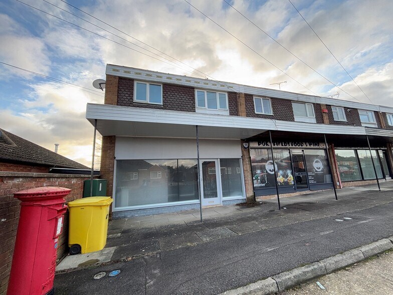 29-33 Portfields Rd, Newport Pagnell for lease - Building Photo - Image 3 of 13