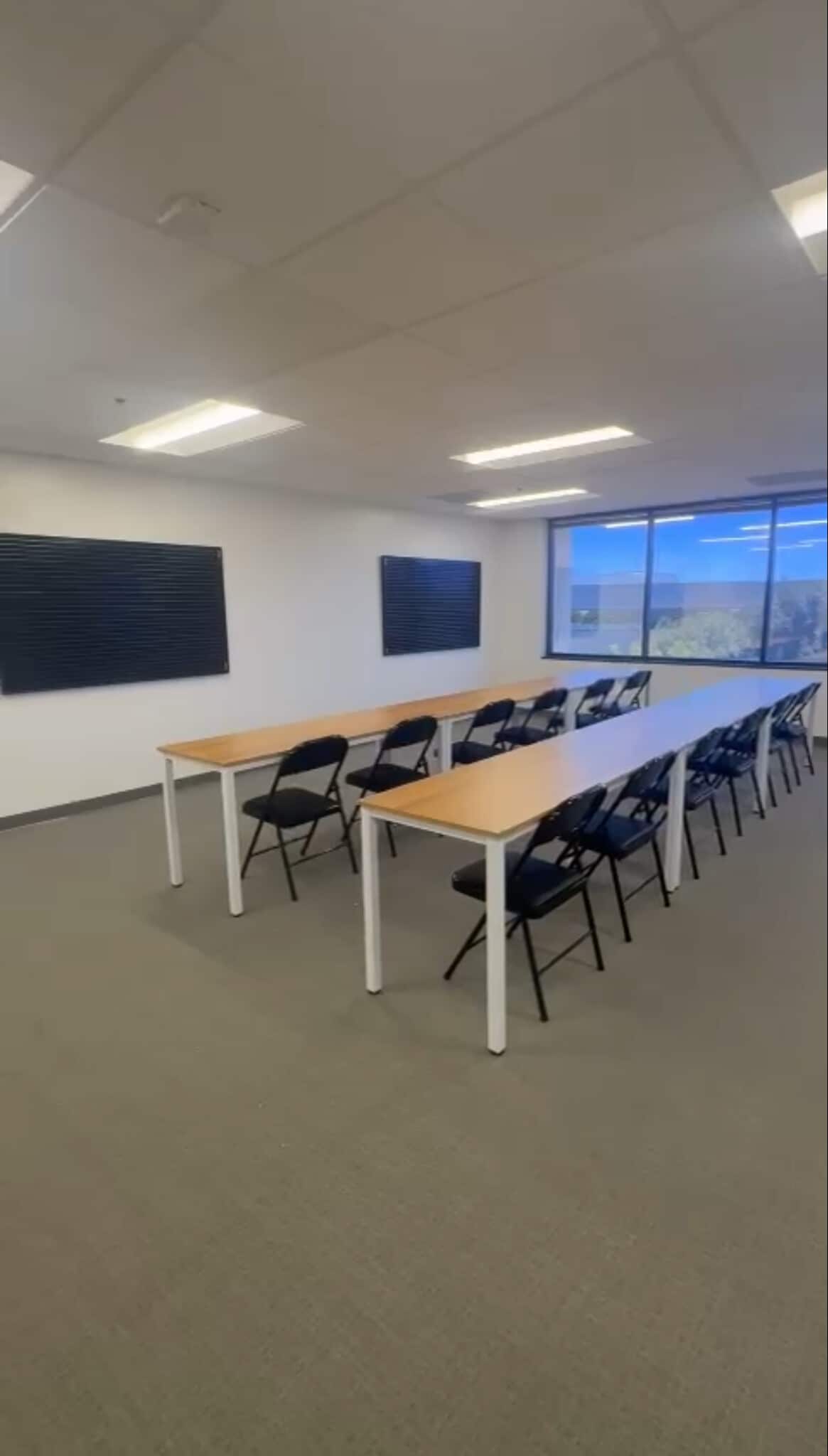 3230 E Imperial Hwy, Brea, CA à louer Photo intérieure- Image 1 de 3